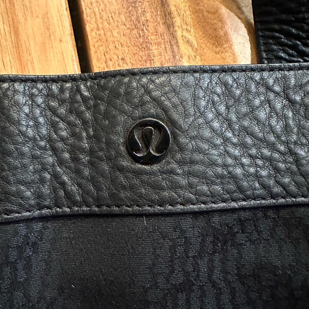 Lululemon | Now And Always Black Tote Bag| 15L| NWOT - Picture 9 of 14